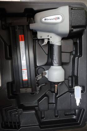 St2575 Aerosmith 14 Gauge T Nailer 1 Inch To 3 Factory Serviced St2575 Aerosmith 14 Gauge T Nailer 1 Inch To 3 Factory Serviced