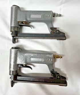 14-13411 Bea Lot Of 2 71/14-13411 Gauge Fine Wire Stapler For Parts Or Repair Only