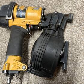Cn55n Bhtop Pneumatic Nail Gun 15 Degree Professional Coil Nailer Cn55n Bhtop Pneumatic Nail Gun 15 Degree Professional Coil Nailer