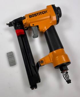 166996 Bostitch - 18 Gauge Staple Gun 7/32 Inch Crown Staples 1/2 1 166996 Bostitch - 18 Gauge Staple Gun 7/32 Inch Crown Staples 1/2 1