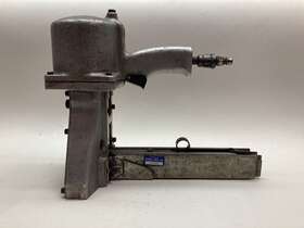 D30ad Bostitch Boxlok Carton Closing Stapler
