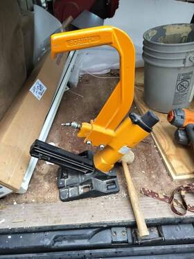 M3-miii Bostitch Pneumatic Flooring Nailer M3-miii Bostitch Pneumatic Flooring Nailer