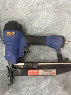 Rp1111 Campbell Hausfeld 18 Ga Pneumatic Brad Nailer / Stapler Model 94481 Tested Rp1111 Campbell Hausfeld 18 Ga Pneumatic Brad Nailer / Stapler Model 94481 Tested