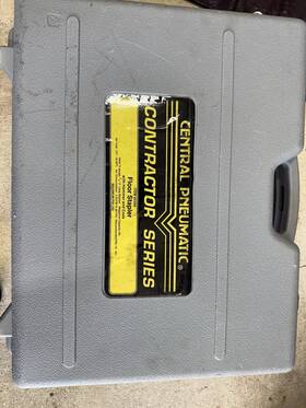 16058a Central Pneumatic Pnumatic Contractor Series Floor Stapler 16058a Central Pneumatic Pnumatic Contractor Series Floor Stapler