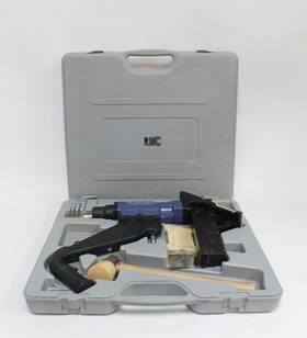 94446 Central Pneumatic 2-in-1 Cleat/staple Floor Nailer With Hammer -