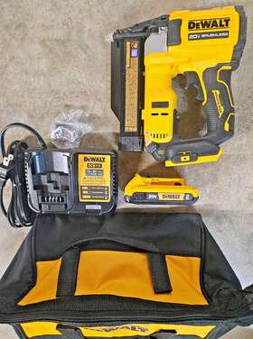 Dcn623 Dewalt 20v Atomic Cordless 23 Gauge Pin Nailer Kit With Battery Model# Dcn623 Dewalt 20v Atomic Cordless 23 Gauge Pin Nailer Kit With Battery Model#