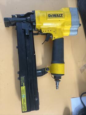 Dewalt Dw451s2-16gauge Dreamt Wide Crown Lathing Stapler