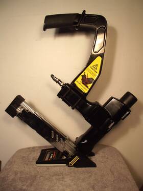 Lf50 Freeman Lightweight Pneumatic 3-in-1 Flooring Nailer And Stapler