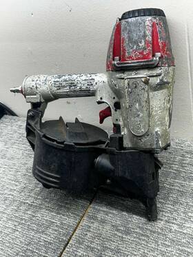 Grip-rite 370103 Max Coil Roofing Nailer Pneumatic Nail Gun Tool Rough Condition