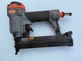 St9032 Hdx 18ga 1 1/4 Inch Stapler