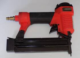9046512 Husky Tools 18ga Brad Nailer Pneumatic Tool