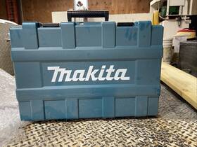 Xnb03z Makita 90mm Cordless Framing Nailer Carrier/box