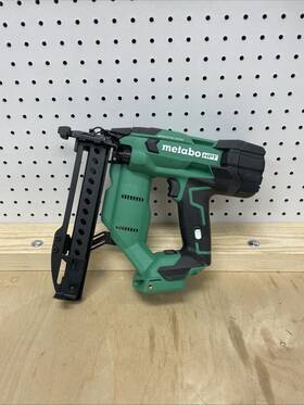1804da Metabo Hpt 18v Brushless Cordless 18 Gauge 1-1/2 Inch Stapler Kit - N