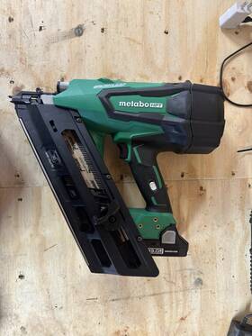 Nr1890dcs Metabo Nr1890dsc Hpt 3-1/2 Inch 30 Degree 18v Framing Nailer - 3ah Battery 2