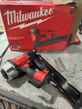 Pb1027262 Milwaukee 058091122974 Pneumatic 3-1/2 Inch Full Round Head Framing Nailer Pb1027262 Milwaukee 058091122974 Pneumatic 3-1/2 Inch Full Round Head Framing Nailer