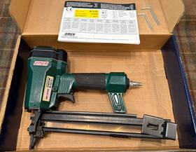 M2.38 Omer Ns Air Stapler Tool Nice Used One Project With Original Box M2.38 Omer Ns Air Stapler Tool Nice Used One Project With Original Box