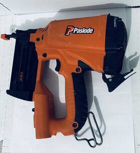 2210s80218 Paslode 18s 18 Gauge Cordless Brad Finish Nailer No Battery