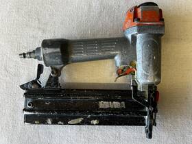90f50b Paslode 2 Inch 18ga Brad Nailer Pneumatic Nail Gun Tested/working