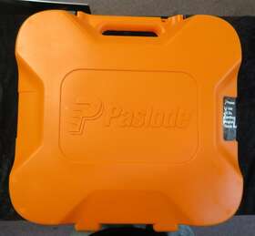 Im250a-li2 Paslode 916200 Cordless 16ga Angled Finish Nailer Im250a-li2 Paslode 916200 Cordless 16ga Angled Finish Nailer