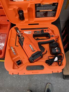 Cf325xpro24 Paslode Lithium-ion Battery Cordless Gas Power Framing Nailer 906800 Cf325xpro24 Paslode Lithium-ion Battery Cordless Gas Power Framing Nailer 906800