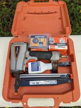 T250-f16p Paslode Pneumatic 16 Gauge Straight Finish Nailer With Extras Nails And Oil T250-f16p Paslode Pneumatic 16 Gauge Straight Finish Nailer With Extras Nails And Oil