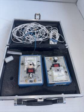 Power 480d06 Lot Of 2 Vintage Pcb Units With Case 1 Working Damaged