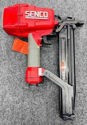 Ns20bxp Senco 9y0001n 16 Ga. / 17 Ga Medium Crown Air Stapler 1 Inch To 2 Ns20bxp Senco 9y0001n 16 Ga. / 17 Ga Medium Crown Air Stapler 1 Inch To 2