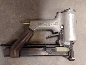 Pw-11-15 Senco 16 Gauge Pneumatic Stapler Model Pw P11-15 3/4 Inch - 1-1/4