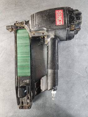 P24030559 Senco Sfn16 Stapler