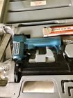 Us18125a Unicatch Pneumatic Brad Nailer With Case Preowned Estate Find Us18125a Unicatch Pneumatic Brad Nailer With Case Preowned Estate Find