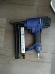 Campbell Hausfeld Model SB524000 2", 2-IN-1 Brad Nailer Gun /stapler Kit. Fixed Price $36.00.