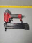 Senco 2N1 Finish Pro Pneumatic Air 18GA Stapler / Brad Nailer. Fixed Price $45.00.