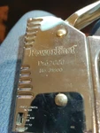 Powerfast Pro 2000 (no. 31800) Heavy Duty Wire Staple Gun. Fixed Price $5.00.