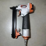 Paslode US-100 Air Pneumatic 22GA Stapler Upholstery, Craft, Trim W/ Manual Case. Fixed Price $35.77.