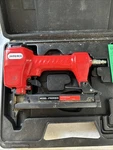 Jamerco JTBN1832 Pneumatic Brad Nailer With Case. Fixed Price $5.87.
