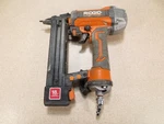 Ridgid Pneumatic 18-GAUGE 1-1/2 In. Finish Stapler R150FSF3 Used Tested. Fixed Price $22.67.