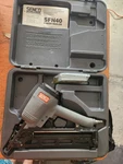 Senco SFN40 Finish Angle Nailer 15 Gauge Case & Nails Light Use. Fixed Price $125.00.