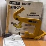 Stanley Bostitch MFN-200 Manual Hardwood Flooring Nailer Cleat W/ Mallet. Fixed Price $84.00.
