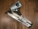Hitachi Nr 90AD(S1) 3 1/2" Strip Nailer Framing Air Gun. Fixed Price $99.00.