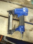 Campbell Hausfeld 1/4 Crown Stapler Tool Drives 3/8 Inch 18 Ga. Fixed Price $20.00.