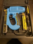 Arrow ET100 Nail Master Electric Brad Gun Kit 18 Gauge Blue Corded Tool. Fixed Price $24.95.
