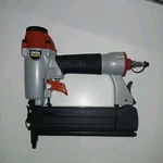Central Pneumatic 18 Gauge 2-IN-1 Air Nailer/stapler Tool 68019. Fixed Price $29.04.