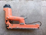 Vintage Spotnails Inc. Air Powered Gun, Crown Stapler To 1-1/2". Fixed Price $72.00.