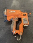 Paslode 18-GAUGE Li-ion Cordless Brad Pro Nailing System IM200LI.2 W/battery. Fixed Price $60.00.