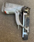Paslode Signode Magnum 080 Air T Nailer Gun (works!). Fixed Price $9.37.