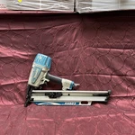 Makita AN923 3-1/2" 21 Full Round Head Pneumatic Air Framing Nailer (look). Fixed Price $69.99.