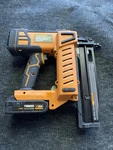 Freeman PE20VFNG64 Cordless 16 Gauge Straight Nail Gun Orange Black 2.0AH. Fixed Price $109.99.