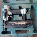 Hitachi Nt 50AE2 18 Gauge Inch Pneumatic Brad Nailer With Case. Fixed Price $49.99.