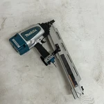 Makita AN924 Pneumatic 3-1/2 In. 21 Full Round Head Corded Framing Nailer. Fixed Price $189.00.