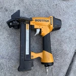 Bostitch SX150-BHF 18-GAUGE Flooring Stapler Pneumatic Used Good Condition. Fixed Price $92.00.